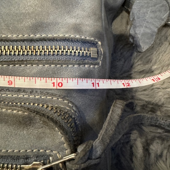 Roots Genuine Leather Shoulder Bag Made In CANADA Vintage 12"x11" - Picture 8 of 12